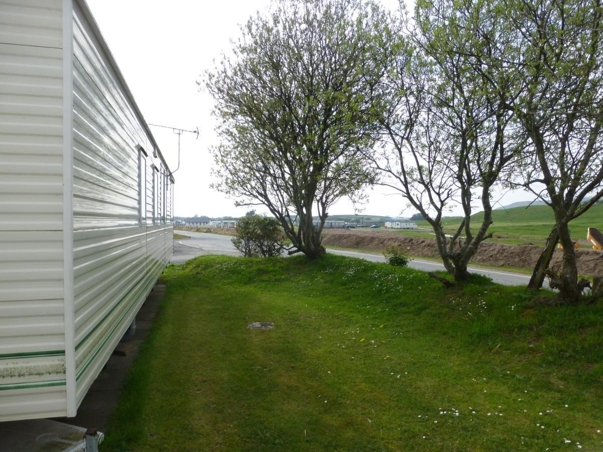73 Port Haverigg Hotel มิลลอม ภายนอก รูปภาพ